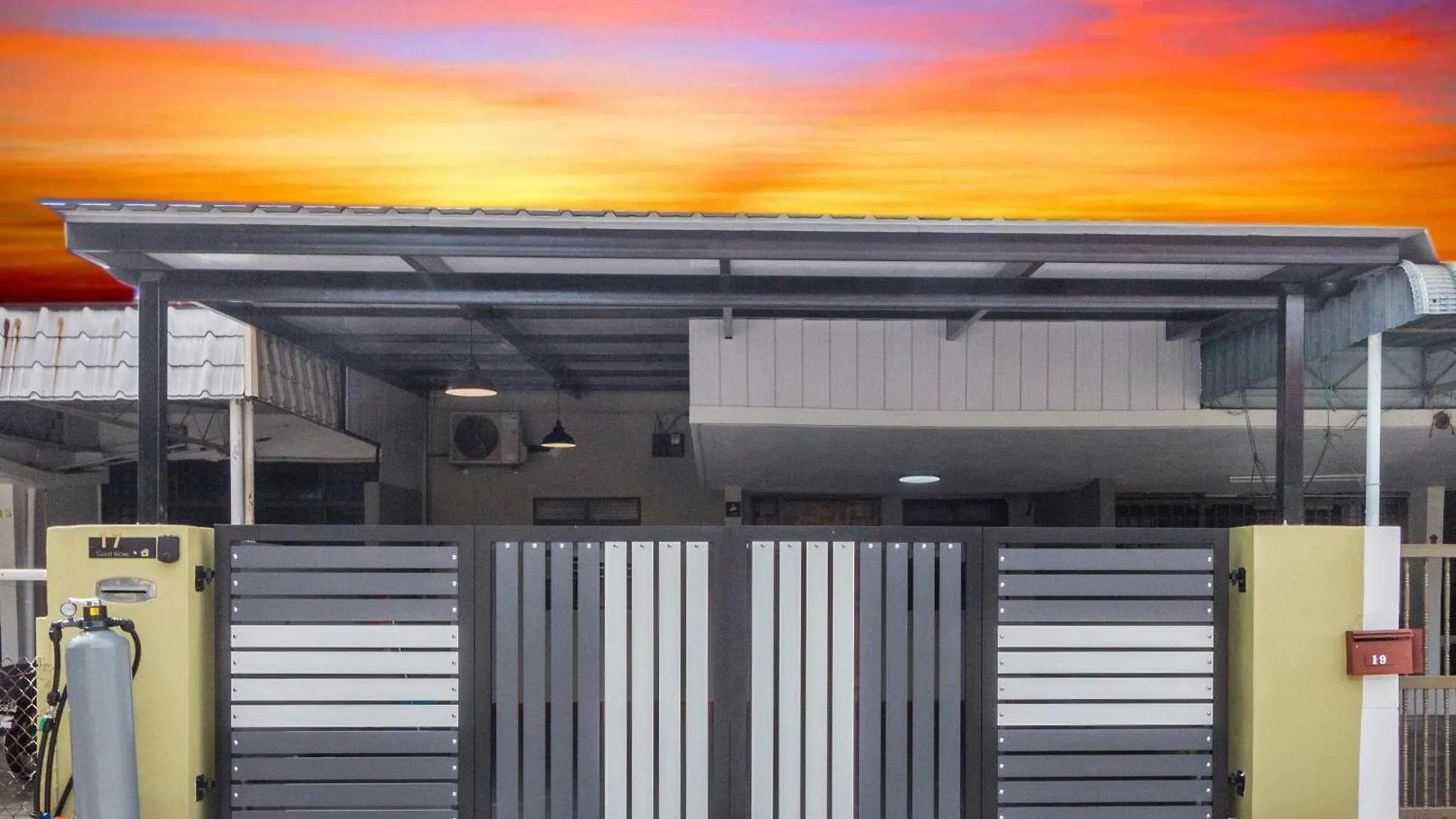Urban 10Pax Terrace Gem Near Sunway Carnival Βίλα Perai